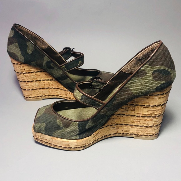 Authentic Castaner Green Camouflaged Espadrille - Picture 2 of 7